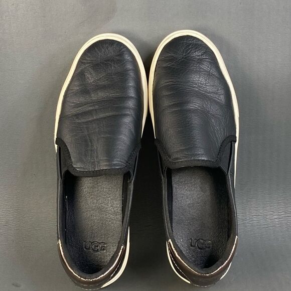 UGG Women's Cahlvan Cushioned Leather sneaker shoes size 9 - Picture 4 of 7